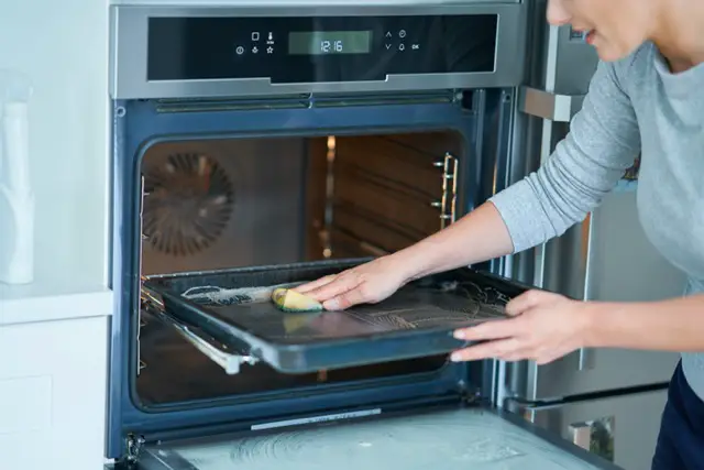 Oven are not Designed to Dry clothes and Can Damage them !